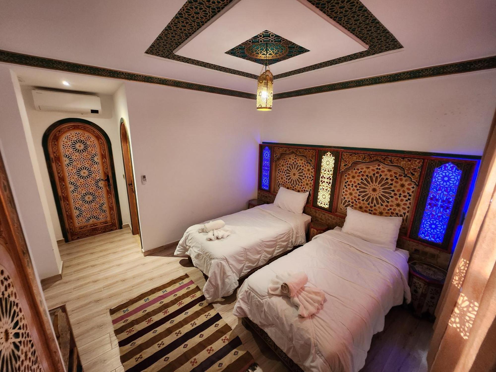 Riad Azemmat Chefchaouen Buitenkant foto
